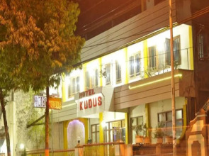 Kudus Hotel
