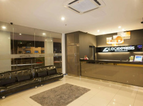 Leo Express Hotel