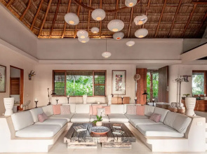 Anana Casa Cantarena Beachfront Meals Included