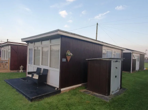 Lovely Relaxing two Bedroom Holiday Chalet