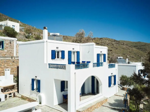 Tramontana Suites