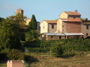 7 bedrooms villa with private pool enclosed garden and wifi at Loc Ramazzano Perugia