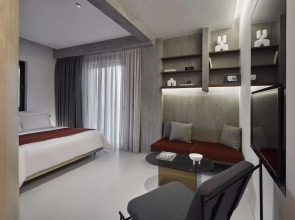 The Newel Metaxourgeio