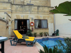 Grotto's Paradise B&B