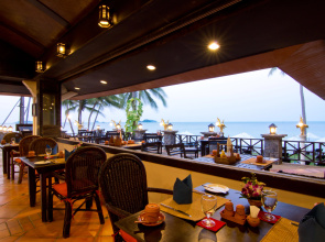 Курортный отель Santhiya Tree Koh Chang Resort