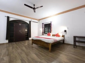 Oyo 3045 Romeo'S Palace Guest House