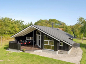 "Gram" - 450m from the sea in SE Jutland