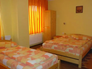 Raza Soarelui Pension (Adults only)