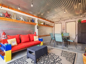 Joshua Tree Village House