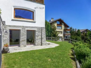 Apartment Chesa Sul Muot