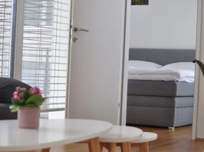 Cosy Apartment Downtown Vienna - One Bedroom up to 4 Persons