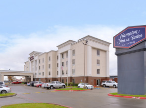 Hampton Inn & Suites Greenville