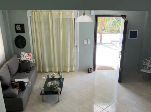 Helen s House at Ratzakli