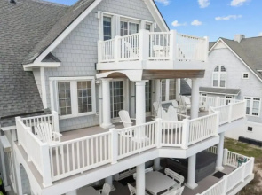 Ocean's Edge by Topsail Realty