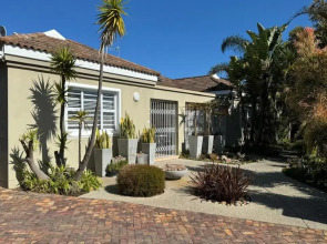 Plett57 - Self Catering - Room No1