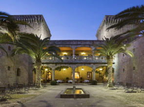 Parador De Jarandilla De La Vera