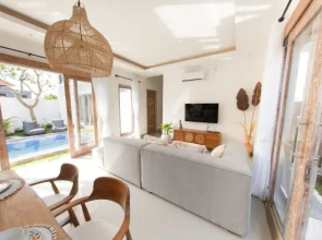 Design Luxury 3BR Villa I Private Pool I Aircon I Kitchen I Garden I Airport Service