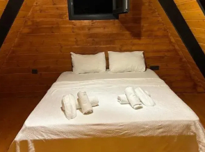 Mi̇ra Bungalov