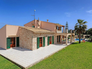 Villa Deu Quarterades