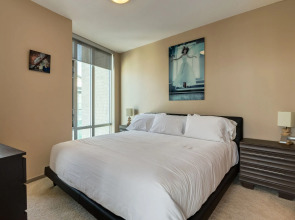 Riverfront Pointe by Corporate Stays