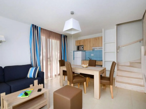 Comfortable Apartment Near the Sandy Beach of Rochelongue