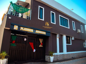 Platinum Apartelle