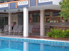 The Tamnan Pattaya Hotel & Resort