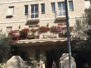 4 Yonatan - Emek Refaim - Jerusalem-Rent