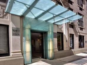 73-608 New 1BR 1bth UWS Doorman Gym