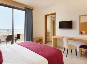 Hotel Laetitia