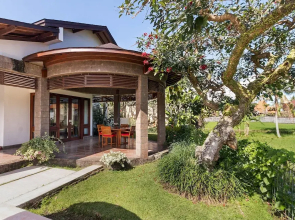 Villa Griya Aditi