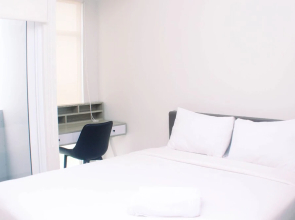 Homey And Minimalist Studio At Vasanta Innopark Apartment