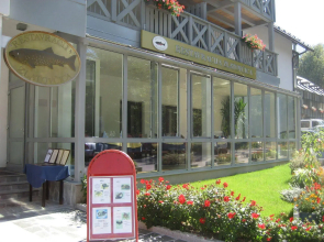 Hotel Jezero