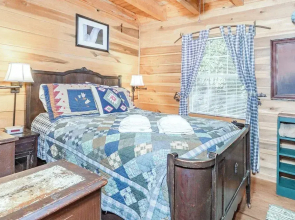 The Cabins at Seven Foxes