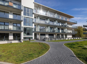 Amazing Studio With Balcony by Renters