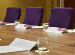 Courtyard by Marriott London Gatwick Airport