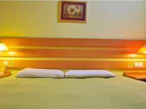 Xuzhou Home Inn Xuzhou Yunlong Park North Gate