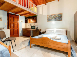 Dopia's Garden Studios