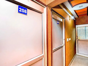 OYO 37546 Gaur Guest House