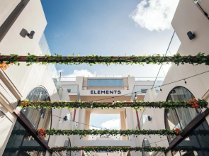 Elements Hotel & Shops