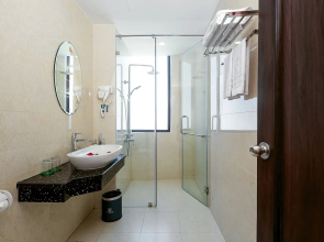 Sepon Blue Hotel