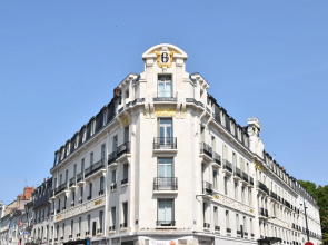 Le Grand Hotel Tours