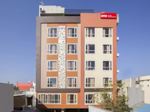 OYO Townhouse 432 Mangal Residency