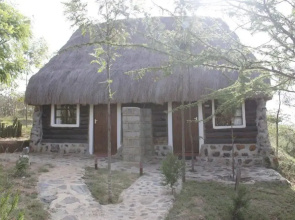 Ngari Hill Economy Accommodation