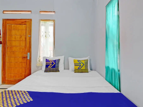 OYO Homes 90849 Cibeunying Homestay Cibodas Maribaya