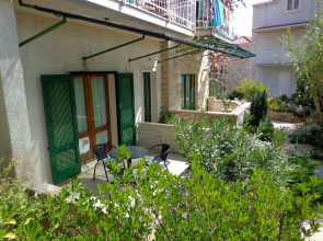 Apartment Brane - 150m from sea: A1 Bol, Island Brac