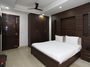 Hotel Pravin Executive by OYO Rooms