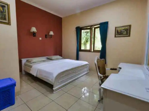 Villa Heliconia 6BR Rumah Gadog