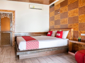 OYO 797 Pink House Bungalow