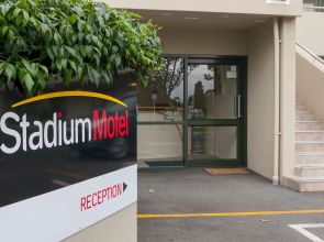 Stadium Motel